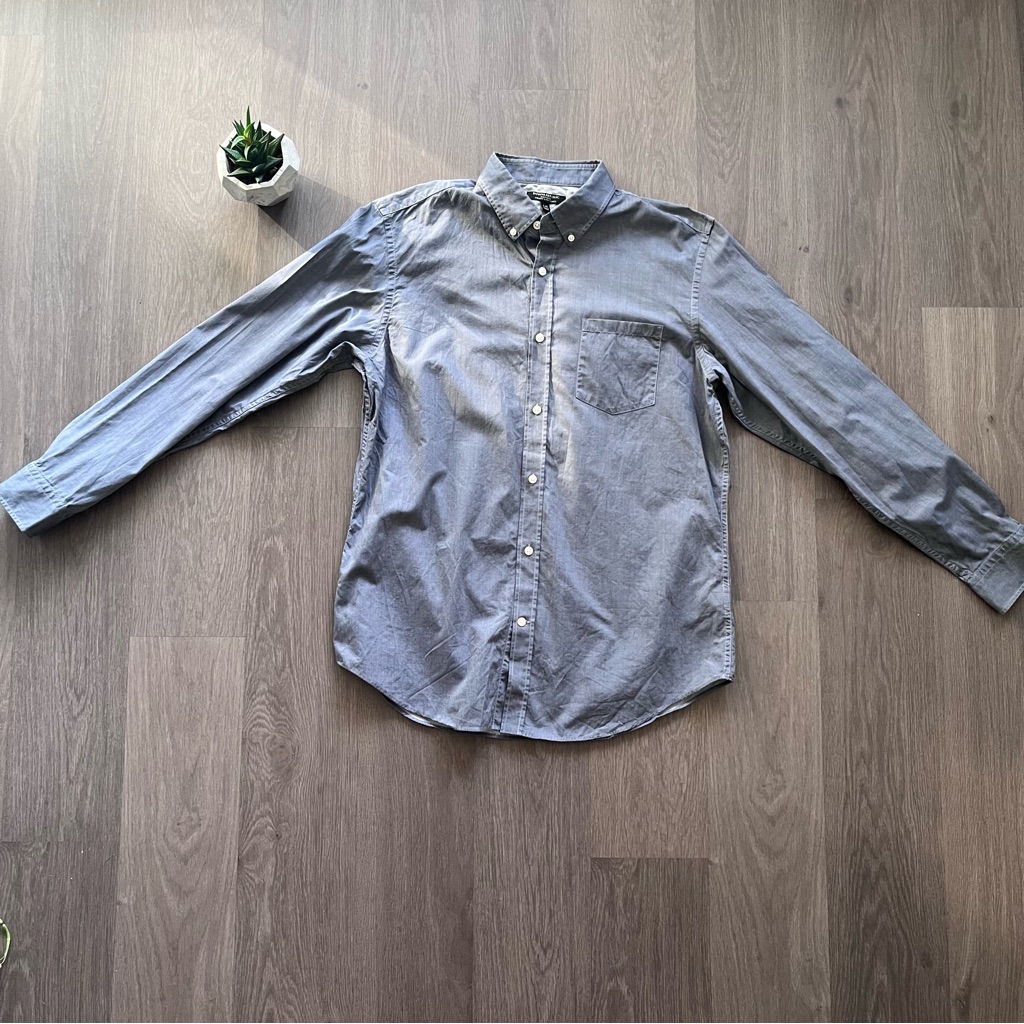 Banana Republic Blue-Grey "Soft Wash" Button-Down Cotton Shirt